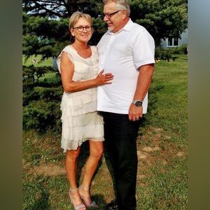 Ladies Gorgeous cream dress, light and flowey.  Size S.  warn once. 🥰